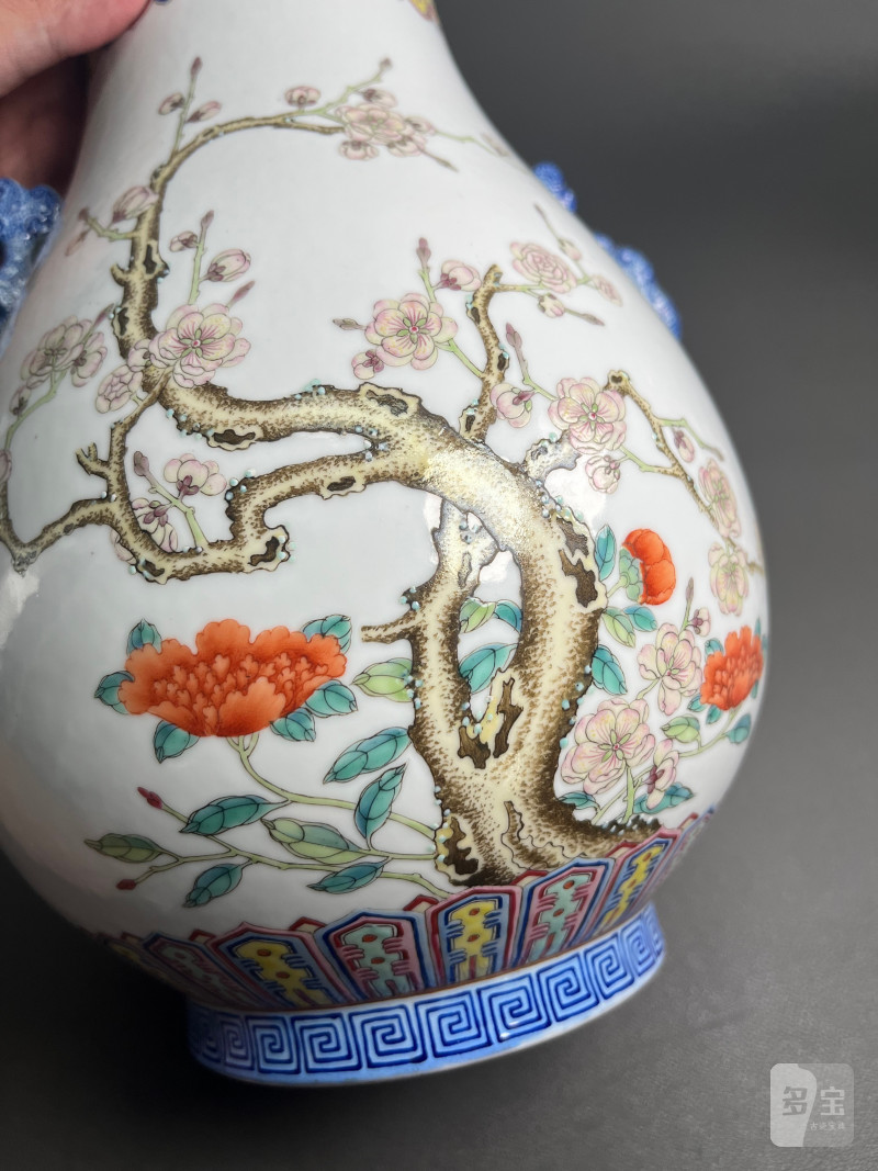 民国  粉彩梅花花卉图螭耳尊（一对） - 图21